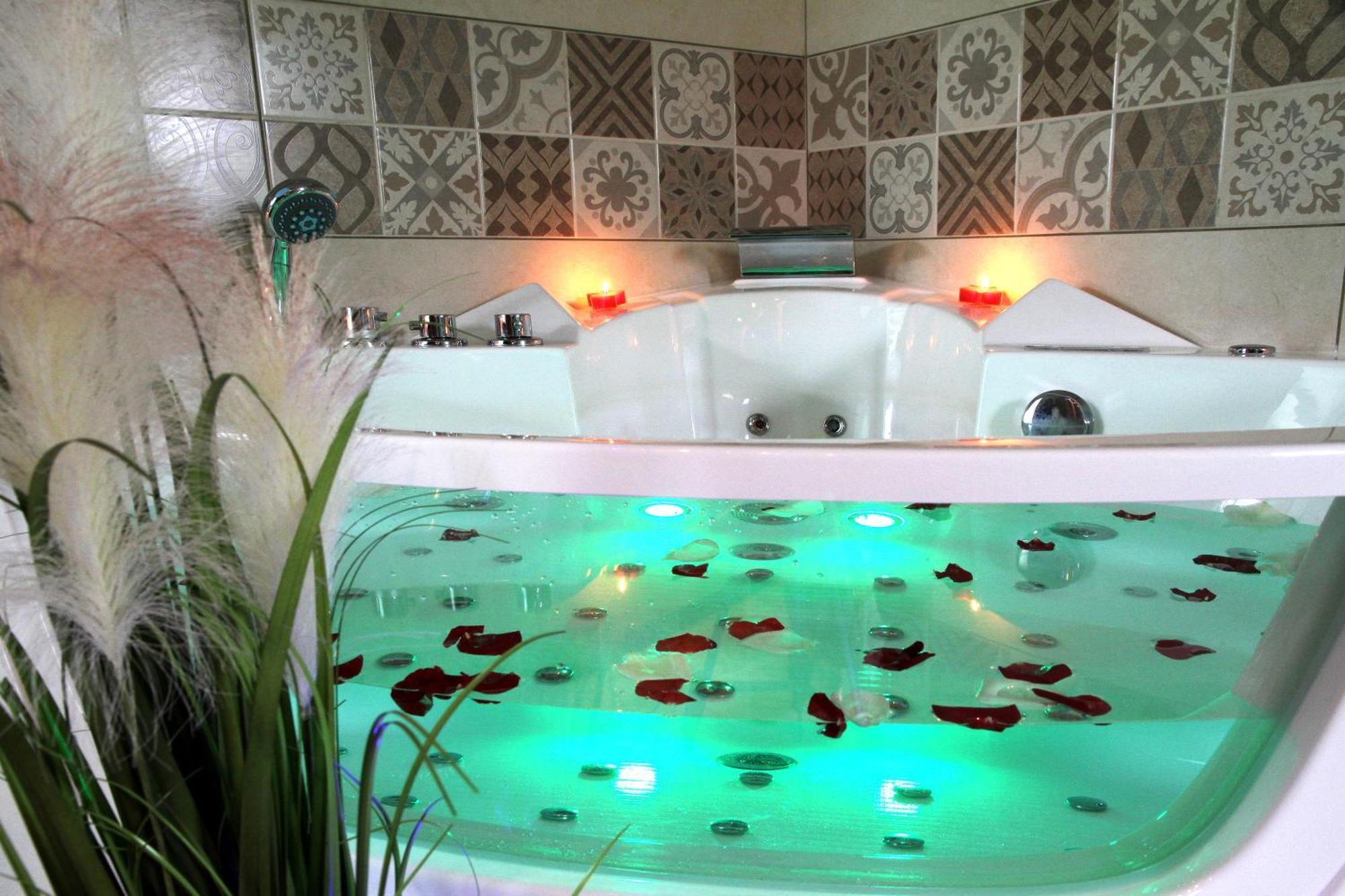 Green Spa Sauna Balneo Centre 阿让 外观 照片
